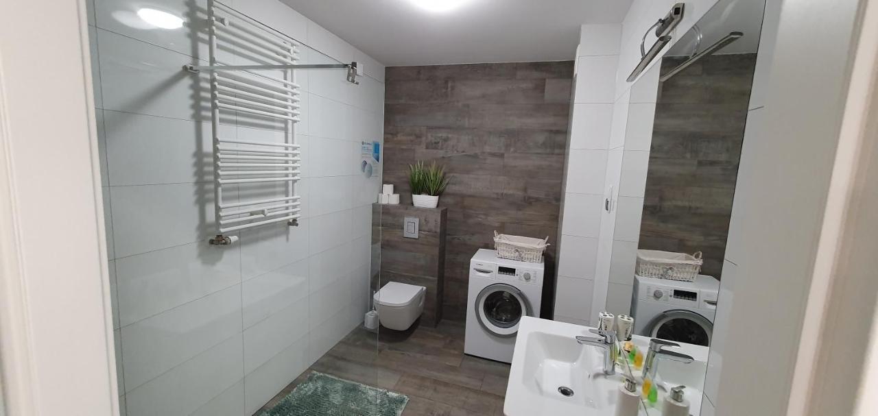 Apartament Z Basenem Laura Polanki Park Apartment Kolobrzeg Ngoại thất bức ảnh